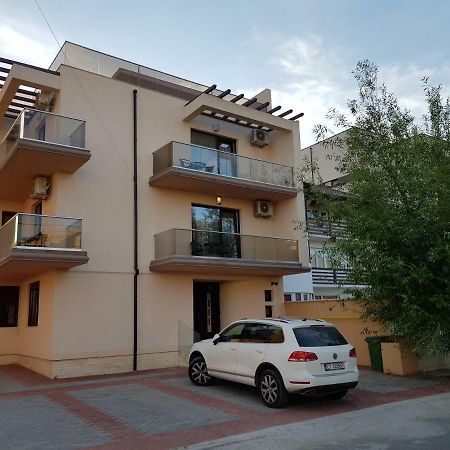 Hotel Bk Năvodari Exterior foto